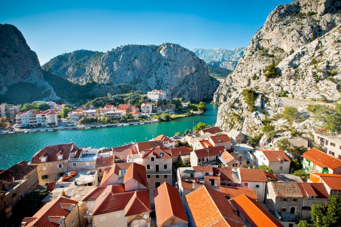 'Panorama of Omis,Croatia' - Split